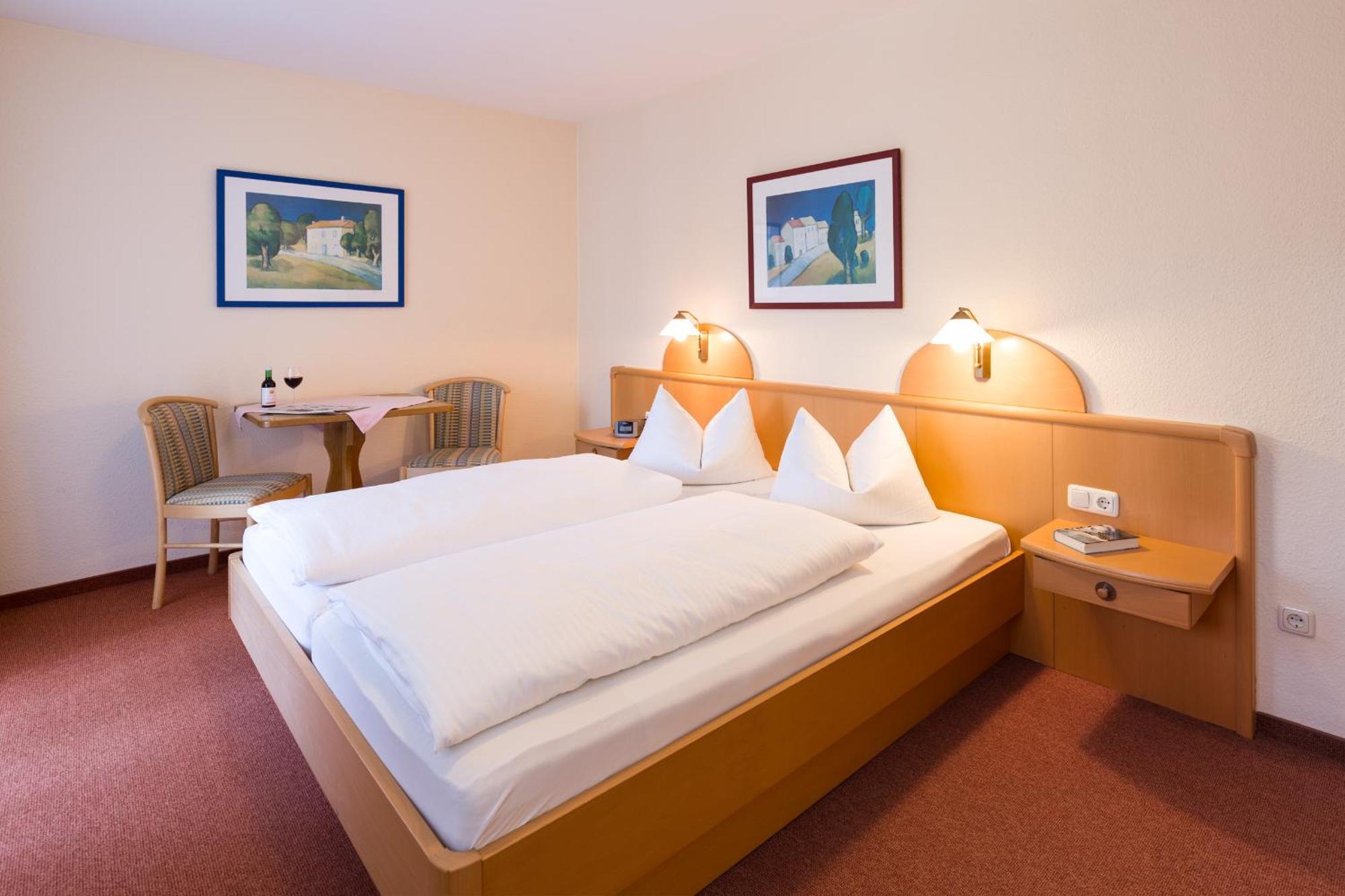 Hotel Bergfried & Schoenblick Bad Reichenhall Room photo