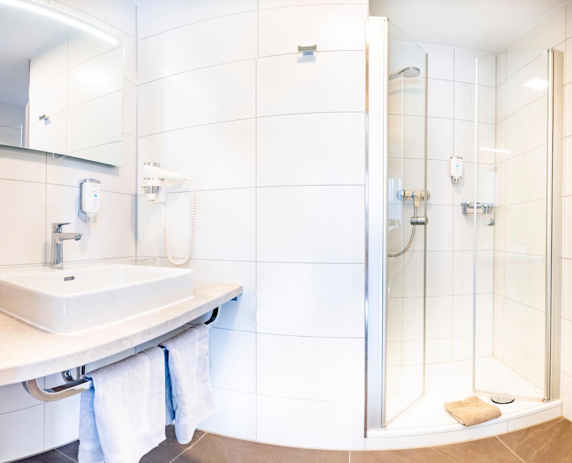 Hotel Bergfried & Schoenblick Bad Reichenhall Room photo
